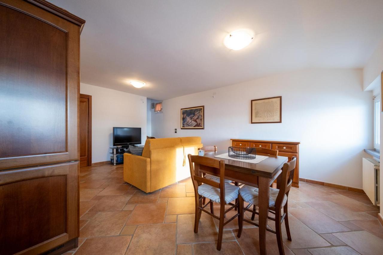 Apartmentsgarda - Baia Del Garda 5 Exterior foto